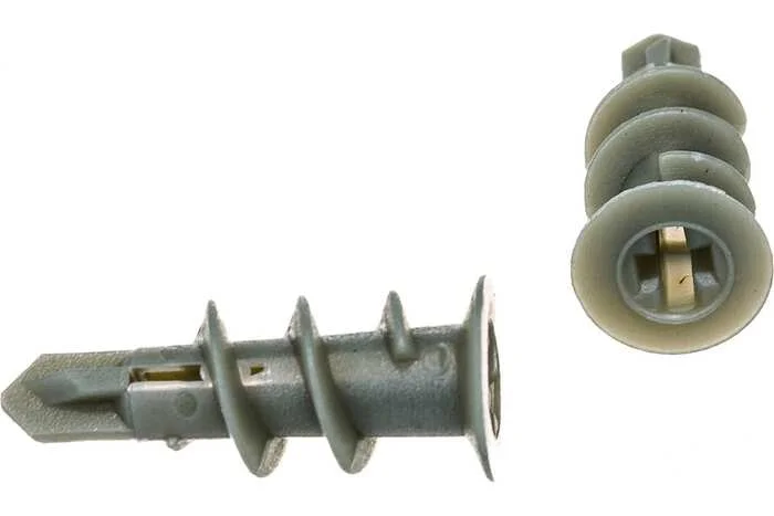 dyubel_driva_14kh32_mm_plastikovaya_so_sverlom_14kh32