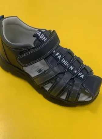 Сандалии для мальчика. Размеры с 31 - 34