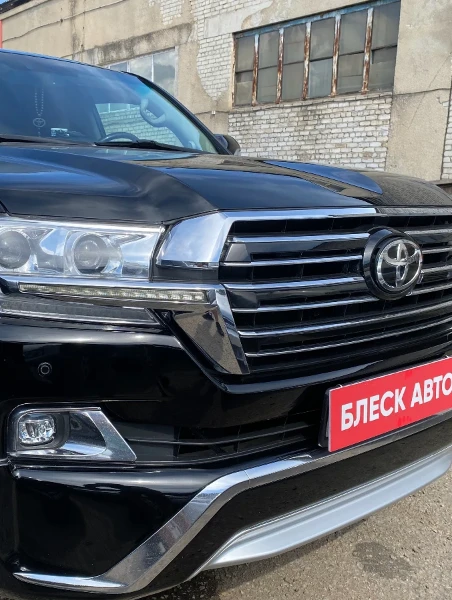 Покрытие автомобиля жидким стеклом и керамикой