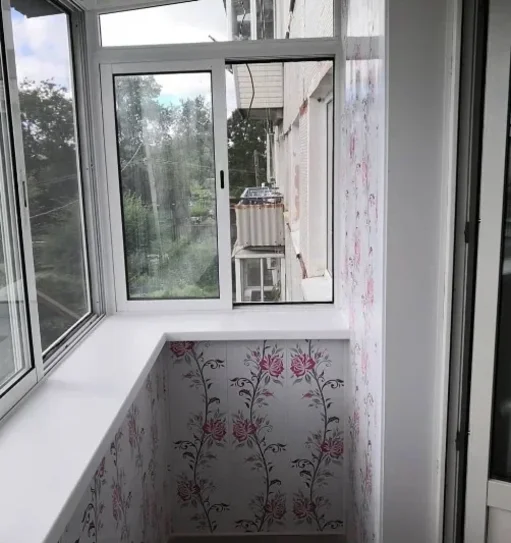 Остекление балконов или лоджий из алюминиевого профиля