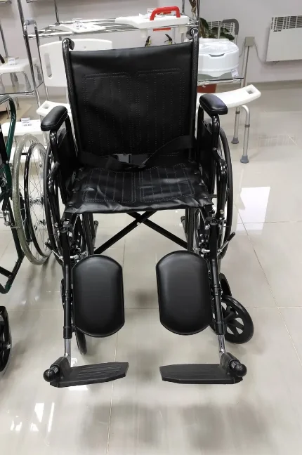 Фото для Кресло-коляска для инвалидов