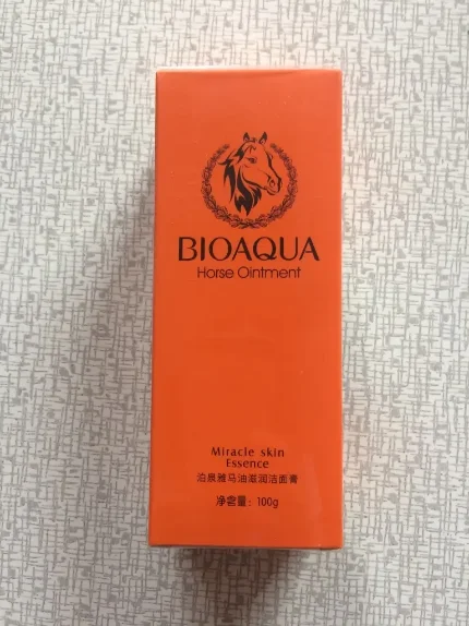 Пенка для умывания BioAqua с лошадиным маслом HorseOil