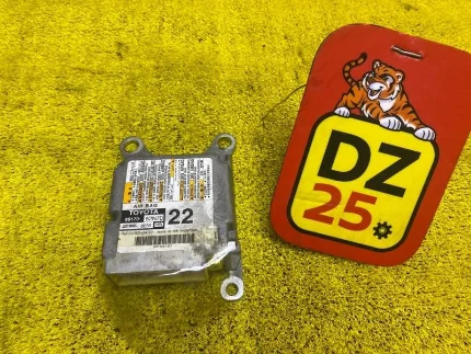 Фото для Блок управления airbag TOYOTA PROBOX/SUCCEED NCP165V/NHP160V/NCP160V/NSP160V 1NZFE 2015/Цвет 058 перед. (б/у)