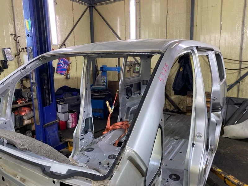 Фото для Крыша NISSAN NV200 M20 HR16DE 2013/Цвет K23 перед. (б/у)