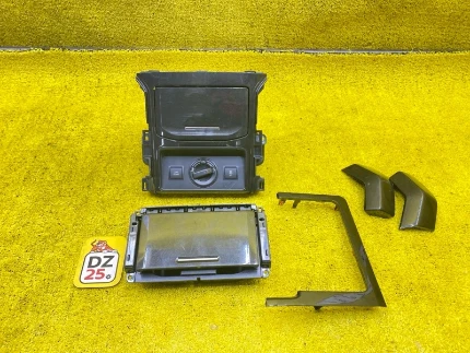 Фото для Бардачок Toyota Land Cruiser Prado