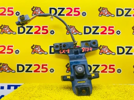 Фото для Камера переднего вида MAZDA CX-8 KG5P/KG2P SHVPTS 2017 перед. (б/у)