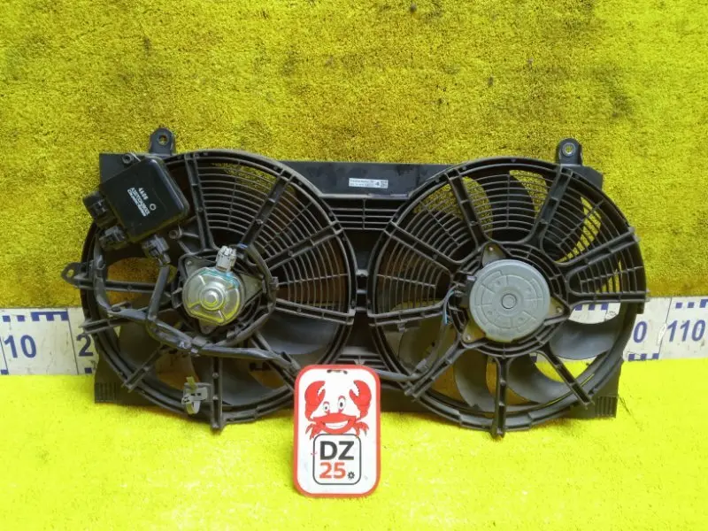 Вентилятор охлаждения радиатора Nissan Leaf AZE0/ZE1 EM57 2013/Цвет KH3 перед.