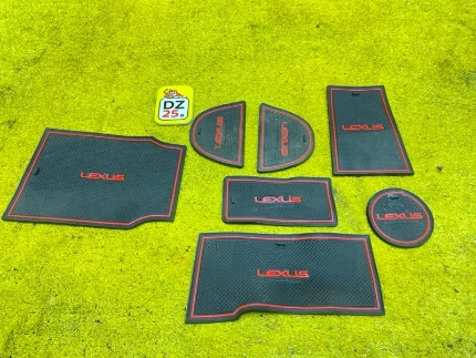Фото для Коврики комплект LEXUS RX450H/RX450HL/RX350/RX350L/RX300/RX200T (б/у)