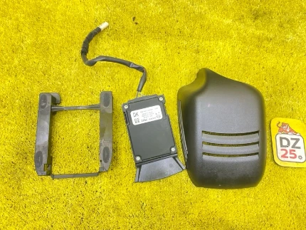 Фото для Камера переднего вида NISSAN SERENA GFC27 MR20DD 2016/Цена K23 перед. (б/у)