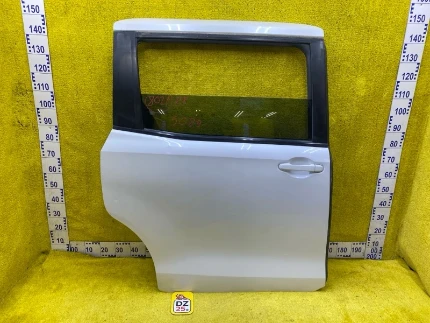 Фото для Дверь боковая TOYOTA VOXY/NOAH/ESQUIRE ZRR80G/ZRR80W/ZRR80/ZRR85G/ZRR85W/ZRR85/ZWR80/ZWR80G/ZWR80W 3ZRFAE 2014/Цвет 070 (б/у)
