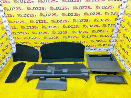 Фото для Ванночка в багажник TOYOTA ROOMY/TANK/THOR/JUSTY M910A/M910S/M910F/M900S/M900A/M900F 1KRFE 2017/Цвет XG3 задн. (б/у)