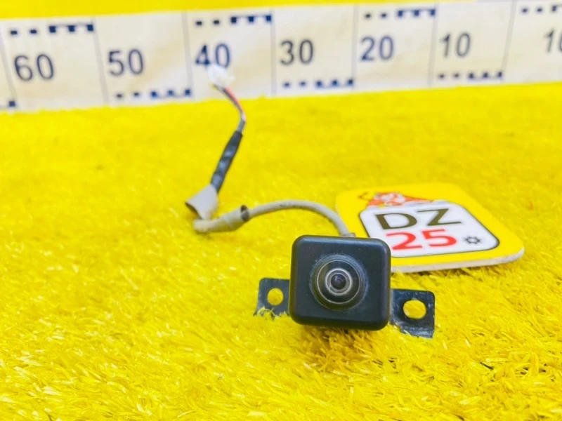Фото для Камера заднего вида NISSAN TIIDA C11 HR15DE 2008 задн. (б/у)