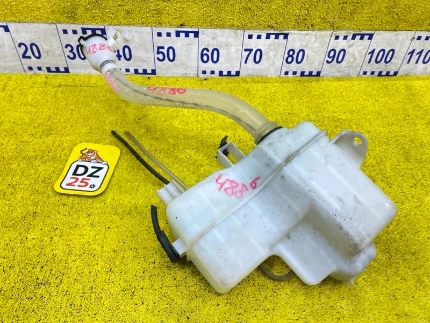 Фото для Бачок стеклоомывателя TOYOTA VOXY/NOAH/ESQUIRE ZRR80G/ZRR80W/ZRR80/ZRR85G/ZRR85W/ZRR85/ZWR80/ZWR80G/ZWR80W 3ZRFAE (б/у)