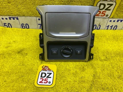 Фото для Бардачок TOYOTA LAND CRUISER PRADO (б/у)