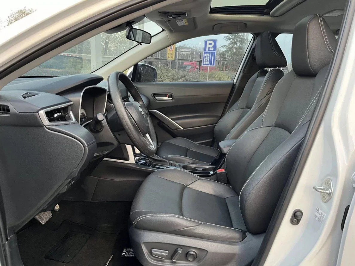 TOYOTA FRONTLANDER 2022 год