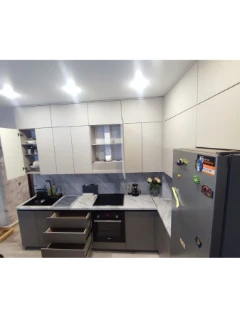 Кухонный гарнитур 3,2*1,9 м под заказ
