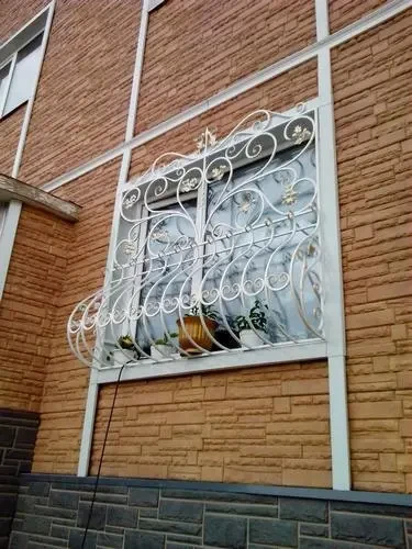 Фото для Металлические решетки на окна